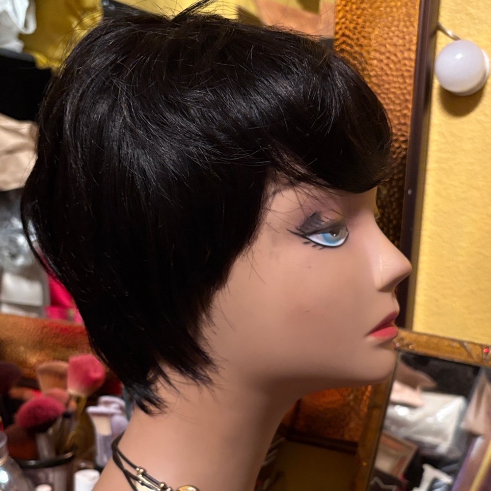 Elegant Black Wig for Women Genuine Human Hair - Picture 3 of 4
